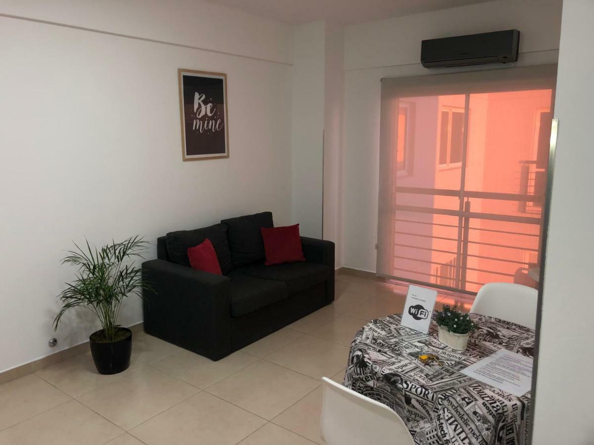 Aliwe Apartment El Palomar (Buenos Aires)
